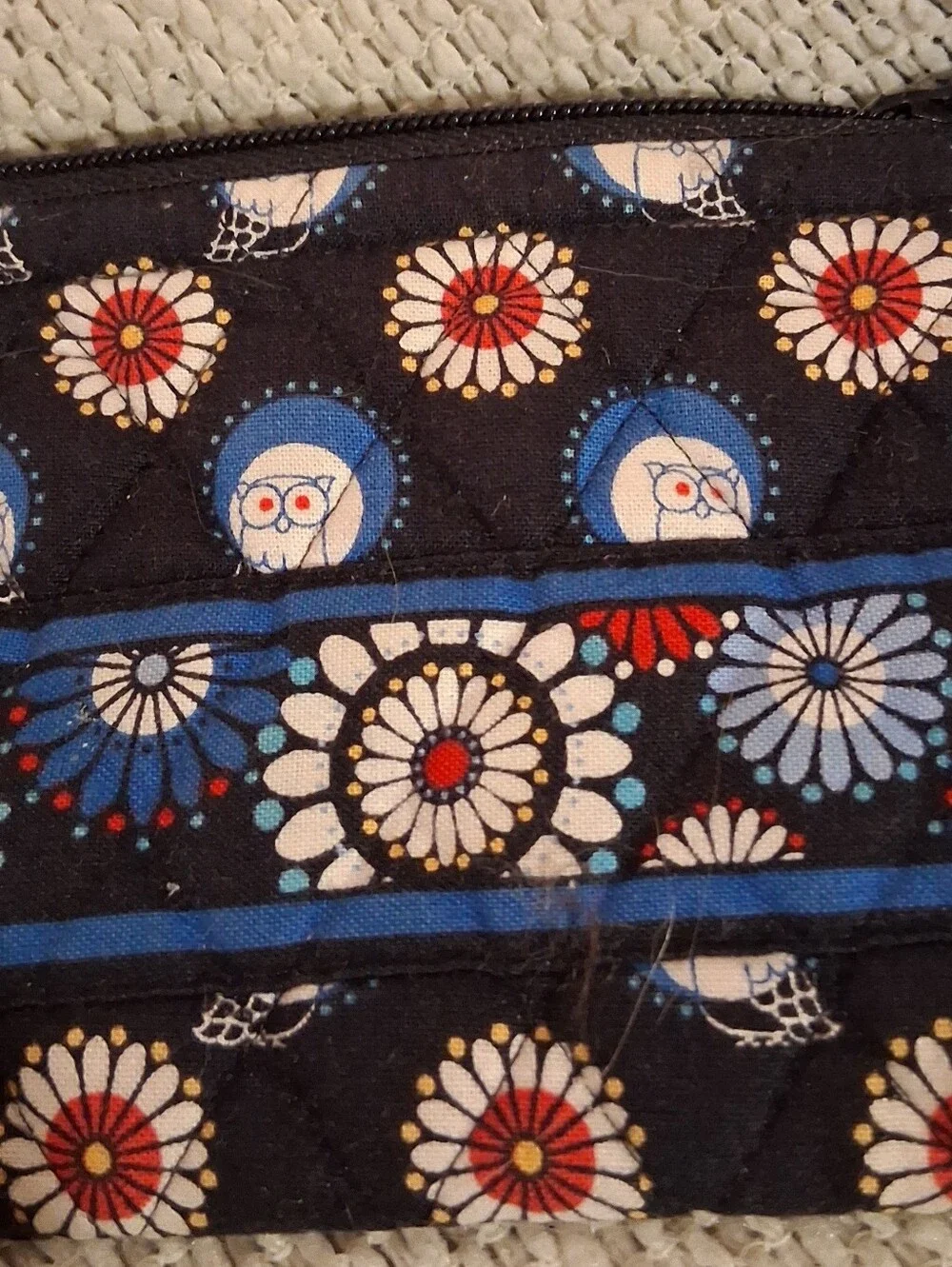 Vera Bradley Night Owl Coin Purse. - Picture 5 of 7